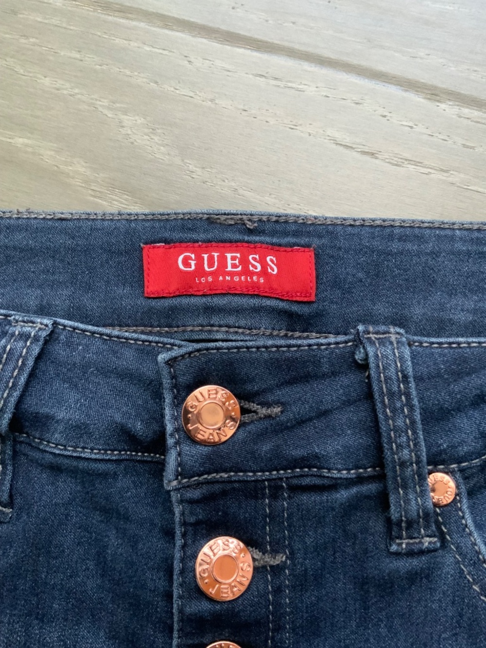 GUESS- High Rise Jeans- Size US 28 - Picture 3 of 6